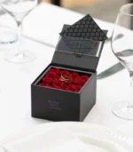 Victoria Dome - Dekoráció / Kiegészítők - My Beauty 16 db rózsa díszdobozban